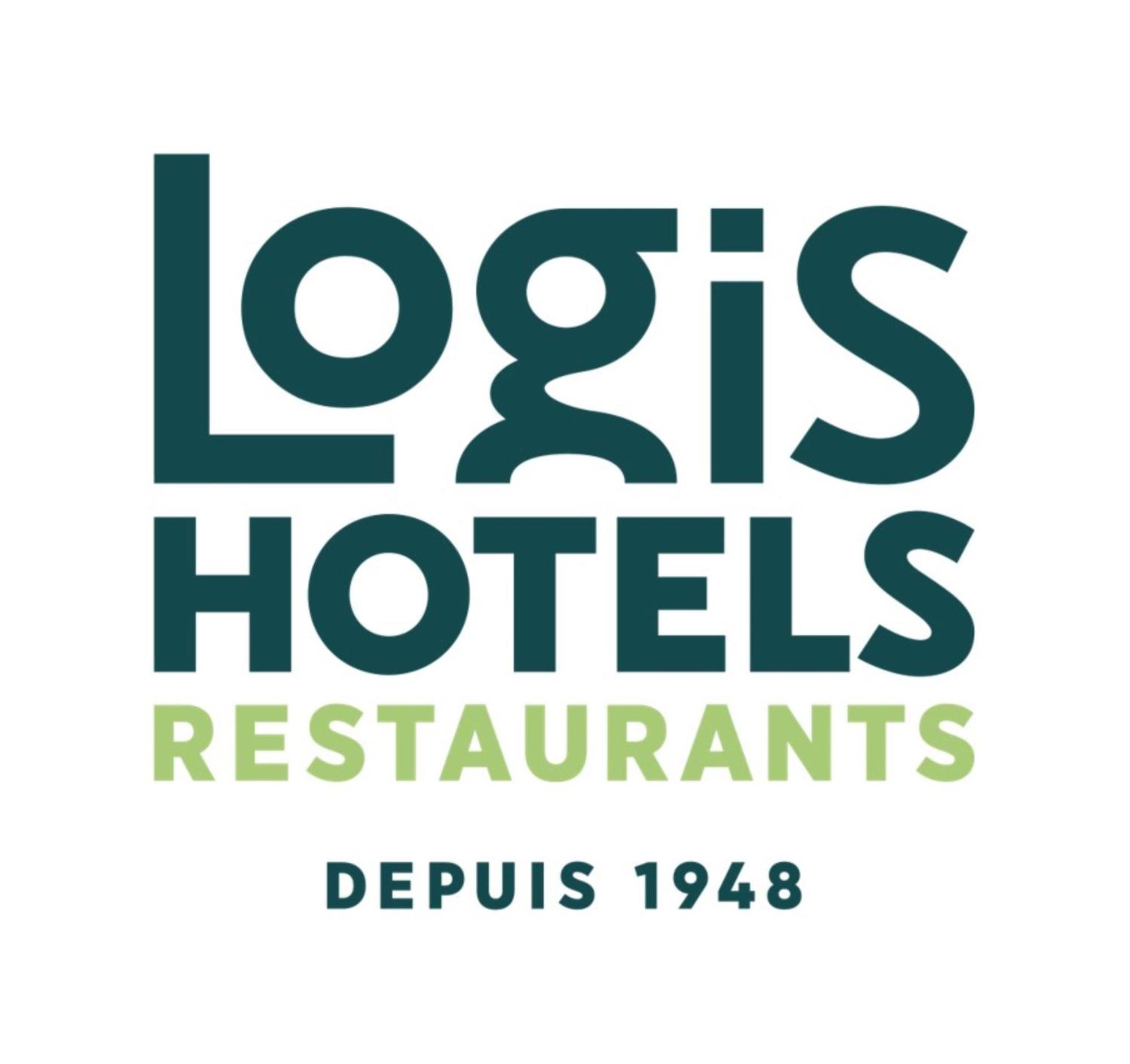 Hotel Des 3 Marches- Logis Hotel Restaurant Le Vesinet Bagian luar foto